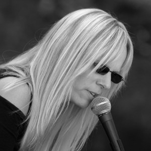 croppedclosesquare-upkerriMIC