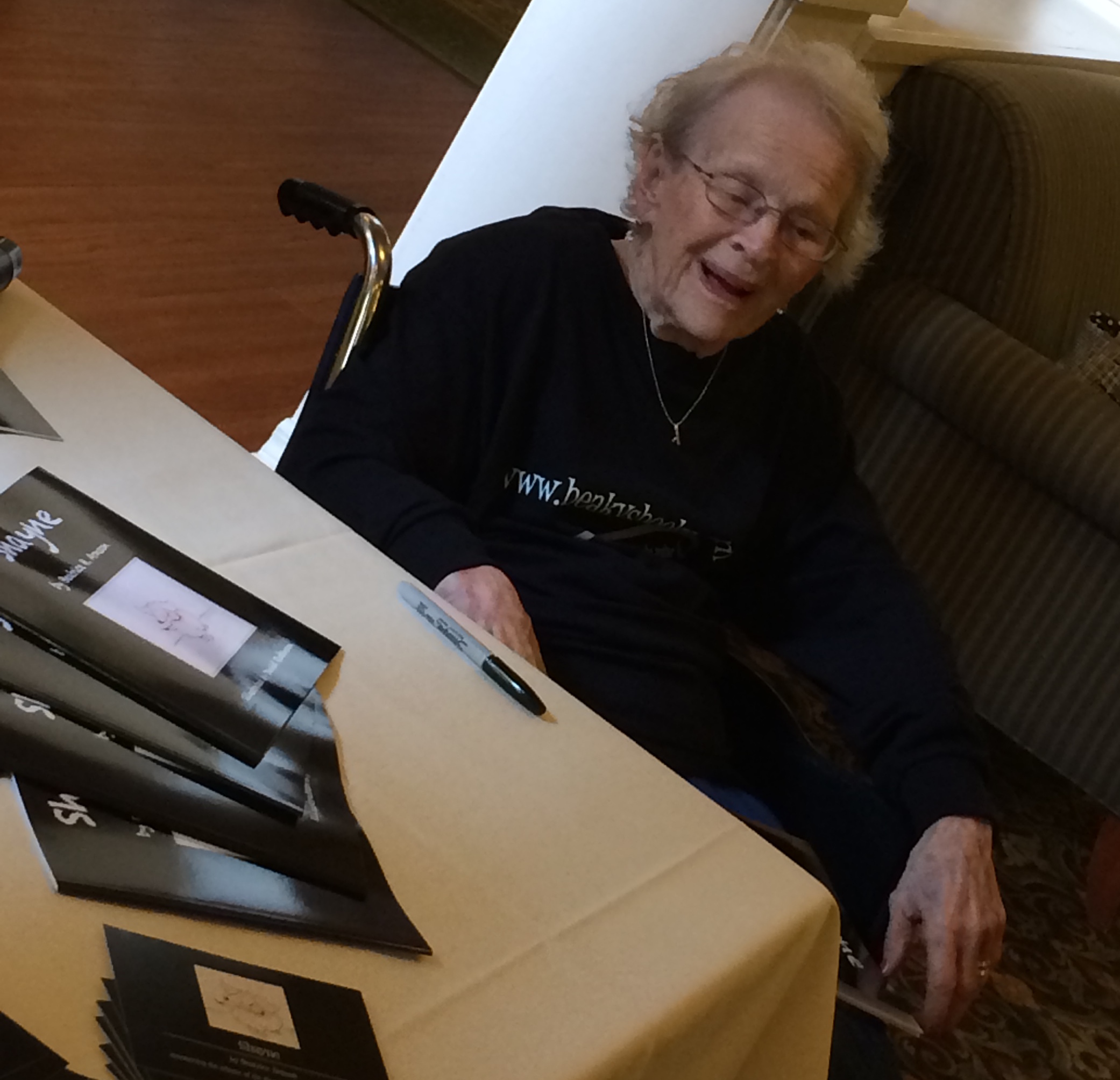 momma effusive at shayne