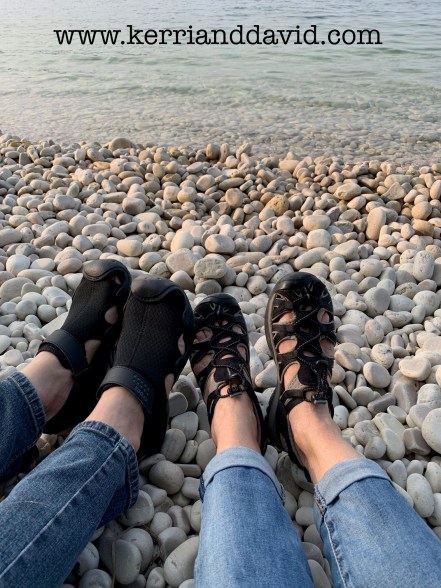 schoolhouse beach website box