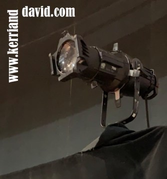 single spotlight website box