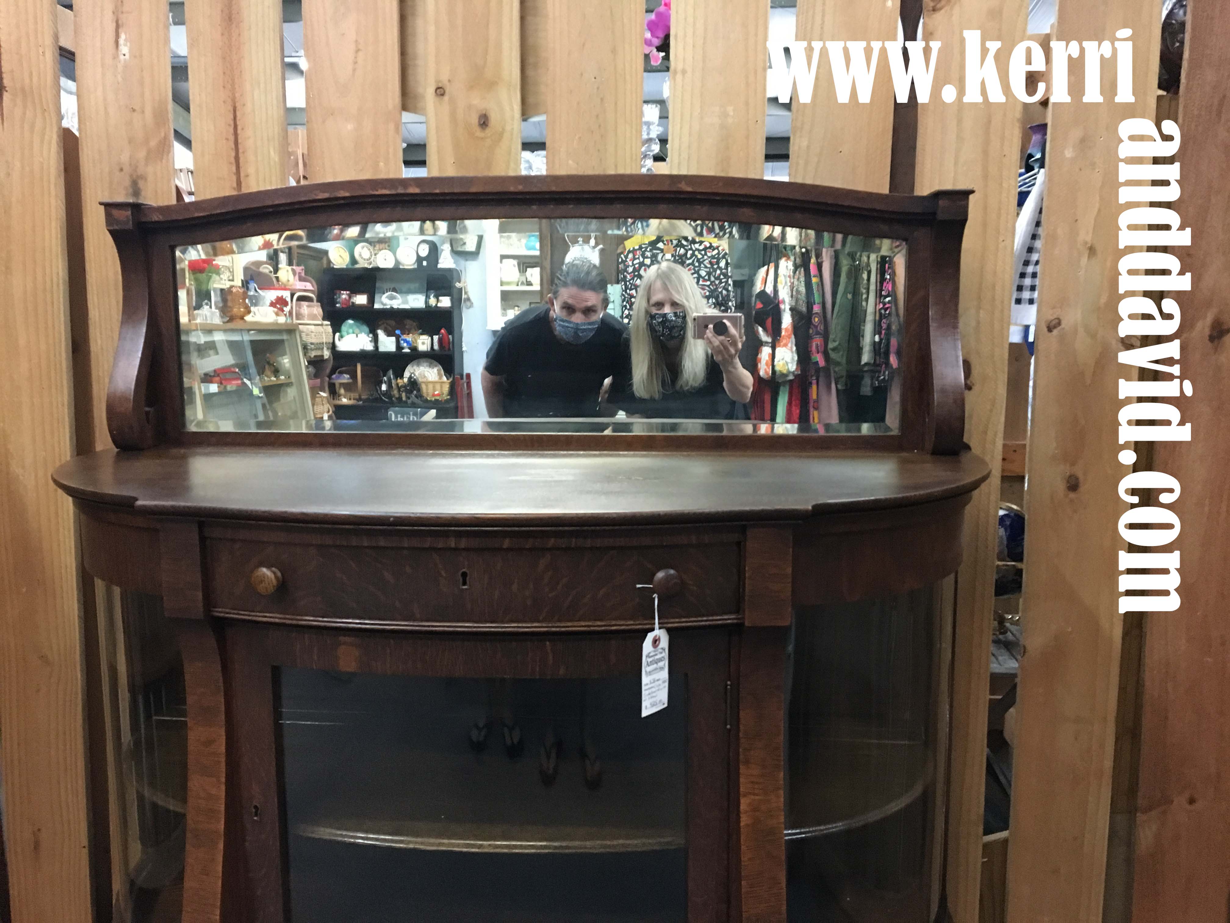 antiquing with masks website box